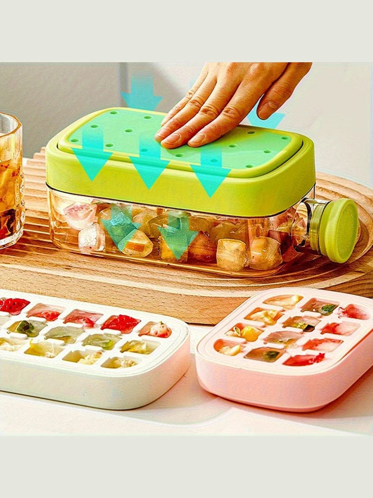 CZTICLE®Ice Cube Maker Bottle (Trending !!)