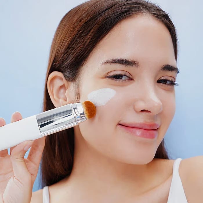 LUHAKA® Cream Stick V White Korean Color-Changing Foundation Stick with Volufiline
